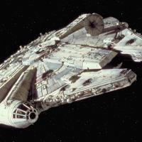 https://img.lum.dolimg.com/v1/images/Millennium-Falcon_018ea796.jpeg?region=0%2C1%2C1536%2C864